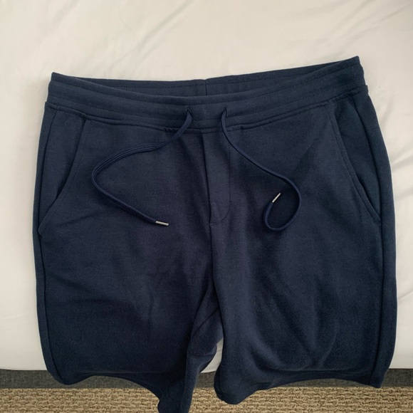 Sweat shorts in Navy from RW&Co - small - Picture 6 of 6